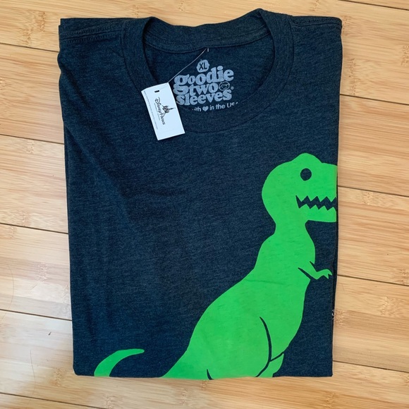 NEW | Men’s Carnivore T-Shirt - Picture 4 of 6